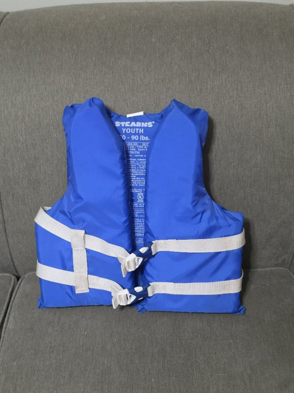 Stearns Youth Life Jacket (50-90 LBS) with Clip Closures